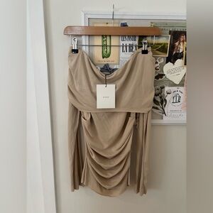 NWT Dissh Off The Shoulder Blouse